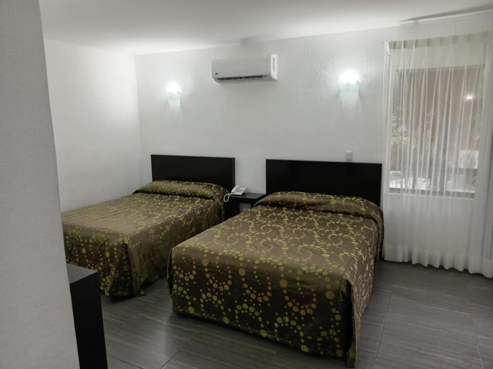 Hotel Punta Galeria มอเรเลีย ภายนอก รูปภาพ